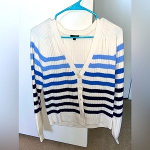 Talbots sweater size medium - never worn